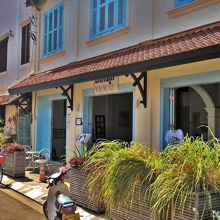 Vivanouk Bed and Breakfast Savannakhet Esterno foto